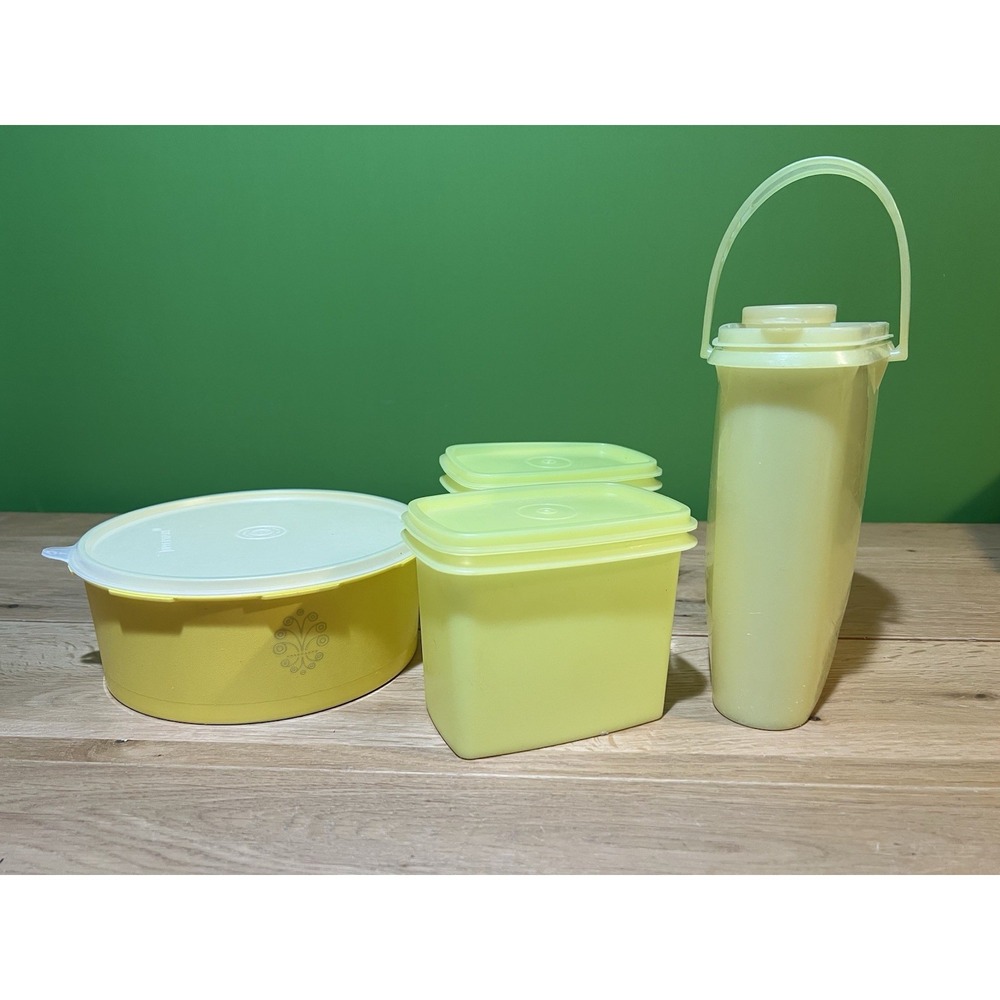 Tupperware Pour Pitcher, Shelf Saver 1243 & Servalier 4 Pieces w/lids Yellow Vtg - Picture 10 of 10